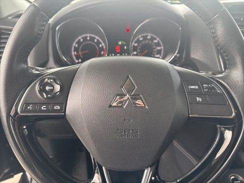 Used 2020 Mitsubishi Outlander Sport SE image 12