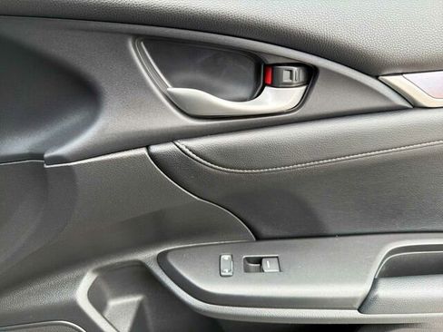 Used 2017 Honda Civic EX-L image 21