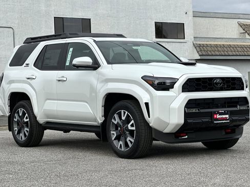 New 2025 Toyota 4Runner TRD Sport image 2