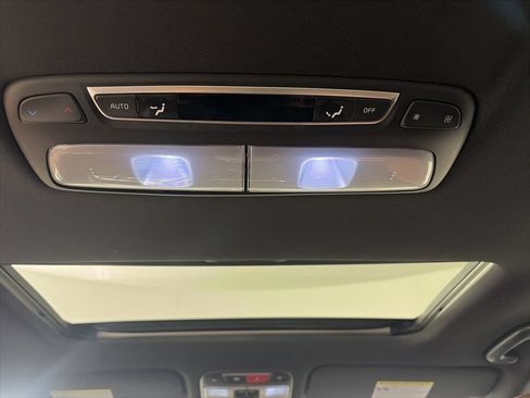 Used 2024 Kia Telluride SX FWD image 14