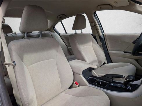 Used 2013 Honda Accord LX image 19
