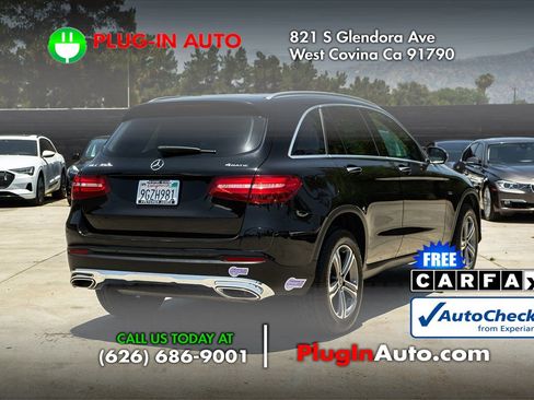 Used 2019 Mercedes-Benz GLC 350e 4MATIC image 2
