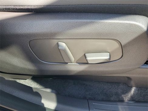 New 2026 Kia Carnival SX Prestige image 13