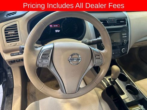 Used 2013 Nissan Altima 2.5 SV FWD image 8