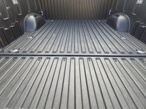Used 2024 Toyota Tundra Limited AWD/4WD image 34