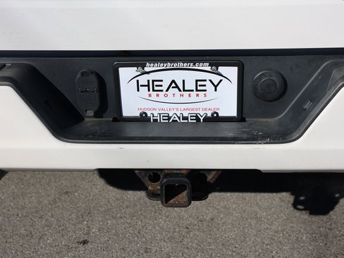 Used 2019 Chevrolet Silverado 1500 RST image 15