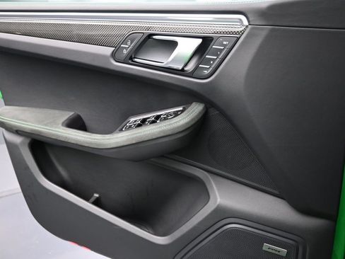 Certified 2023 Porsche Macan GTS AWD/4WD image 26