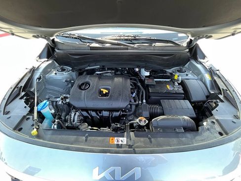 Certified 2026 Kia Seltos LX AWD/4WD image 32