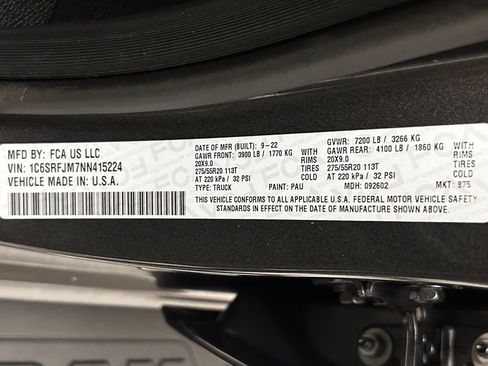 Used 2022 RAM 1500 Laramie AWD/4WD image 25