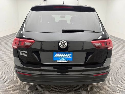 Used 2020 Volkswagen Tiguan S FWD image 9