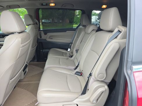 Used 2023 Honda Odyssey Touring image 24