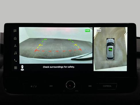 New 2025 Mitsubishi Outlander SE image 24