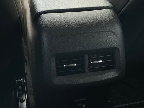 Used 2024 Chevrolet Equinox LS w/ Driver Confidence II Package FWD image 24