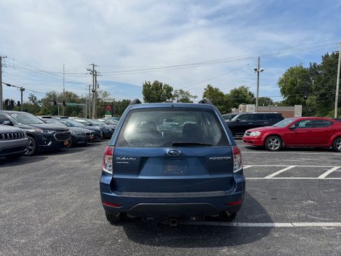 Used 2011 Subaru Forester 2.5X w/ Alloy Wheel Value Pkg AWD/4WD image 4
