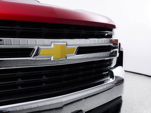Used 2020 Chevrolet Silverado 1500 LT w/ All-Star Edition AWD/4WD image 4
