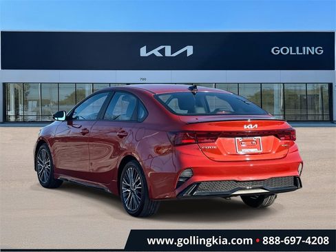 Certified 2023 Kia Forte GT-Line image 4