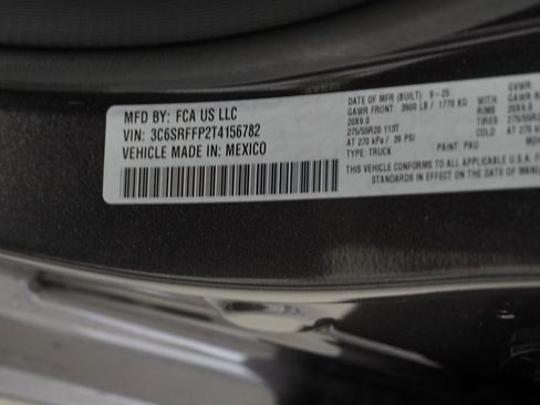 New 2026 RAM 1500 4x4 Crew Cab image 38