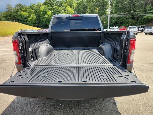 Used 2022 RAM 1500 Big Horn AWD/4WD image 49