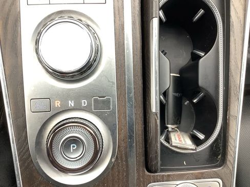 Used 2024 Genesis GV80 2.5T image 28