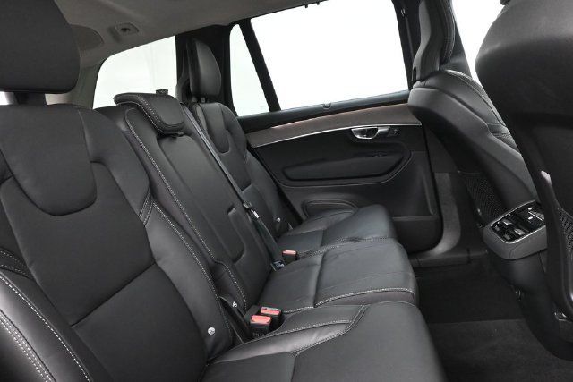 Used 2026 Volvo XC90 B6 Ultra AWD/4WD image 33