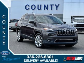 Used 2017 Jeep Cherokee Limited image 1