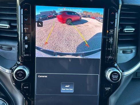 Used 2023 RAM 1500 Laramie image 33