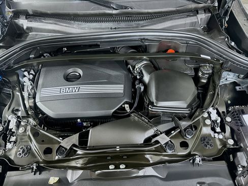 Used 2025 BMW X2 xDrive28i AWD/4WD image 33