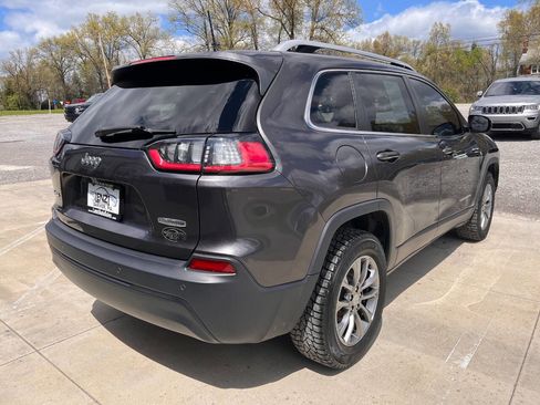 Used 2020 Jeep Cherokee Latitude Plus w/ Cold Weather Group AWD/4WD image 7