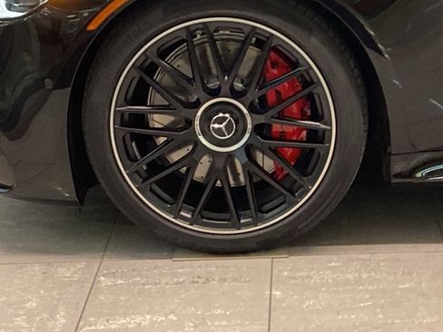 Certified 2024 Mercedes-Benz S 63 AMG S w/ Carbon Fiber Exterior Package image 14