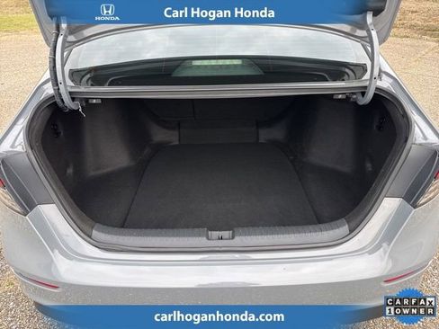 Used 2024 Honda Accord Sport image 10