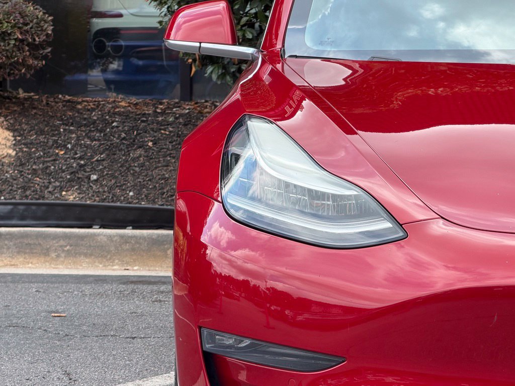 Used 2018 Tesla Model 3 Long Range RWD image 4