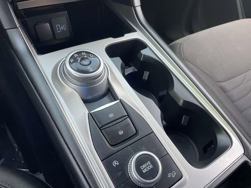 Used 2021 Ford Explorer XLT image 20