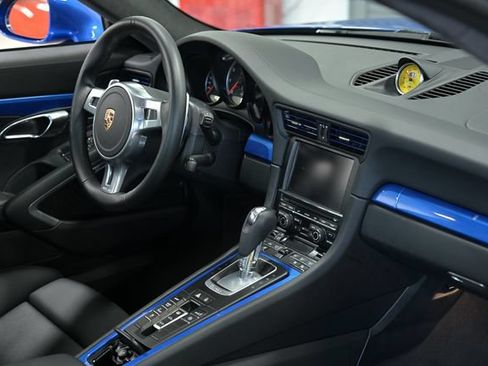 Used 2014 Porsche 911 Turbo S AWD/4WD image 36