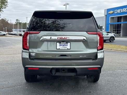 Used 2023 GMC Yukon XL SLT image 9