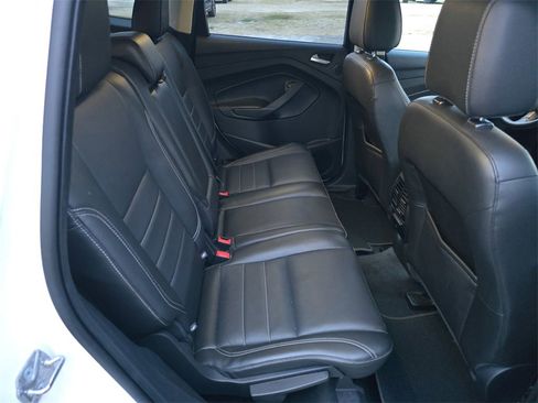 Used 2015 Ford Escape Titanium w/ Equipment Group 301A image 10