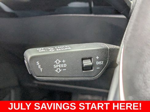 Used 2019 Audi e-tron Prestige w/ Prestige Package AWD/4WD image 43