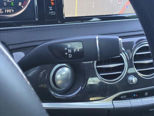Used 2017 Mercedes-Benz S 550 Sedan image 12
