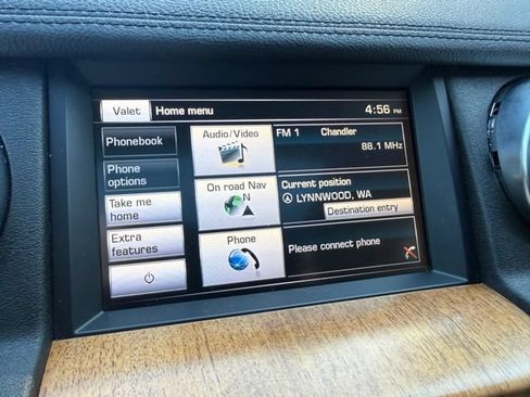 Used 2015 Land Rover LR4 HSE AWD/4WD image 39