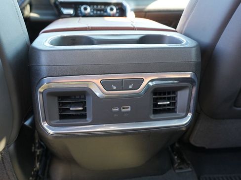 Used 2025 GMC Sierra 1500 Denali Ultimate AWD/4WD image 28