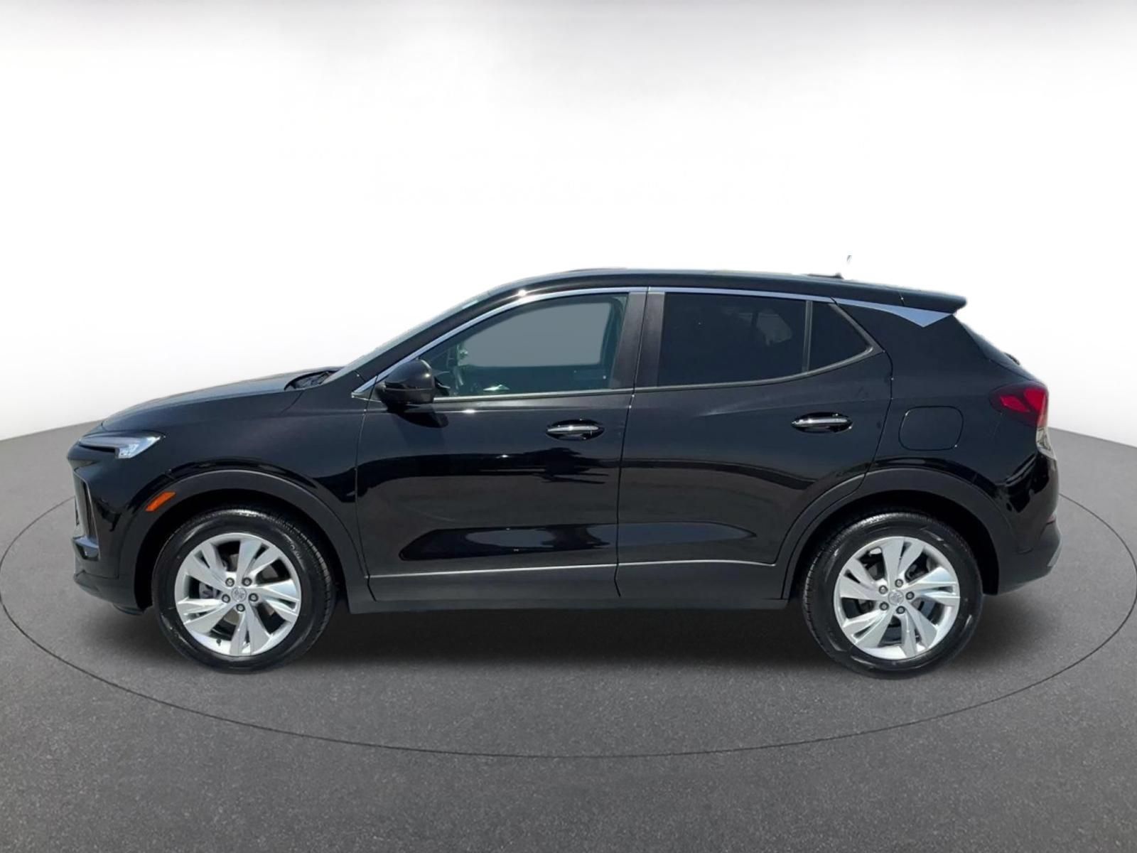 Used 2026 Buick Encore GX Preferred FWD image 8