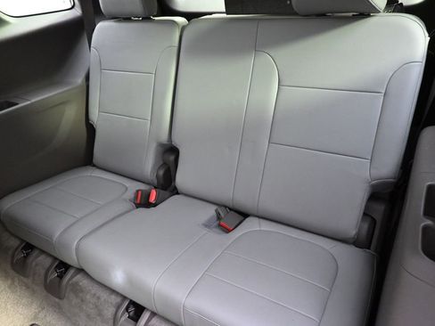 Used 2018 Chevrolet Traverse Premier w/ LPO, Floor Liner Package AWD/4WD image 22