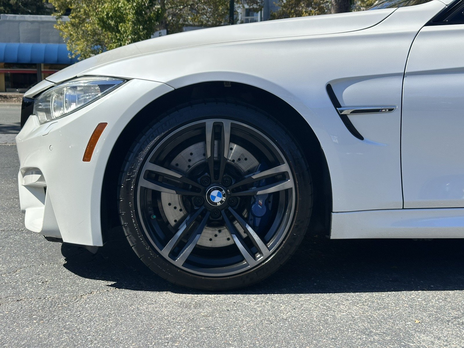 Used 2015 BMW M3 RWD image 13