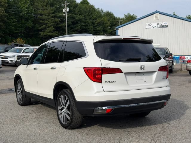 Used 2017 Honda Pilot Elite image 3
