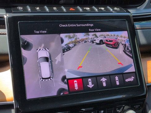 Used 2025 Jeep Grand Cherokee L Summit AWD/4WD image 20
