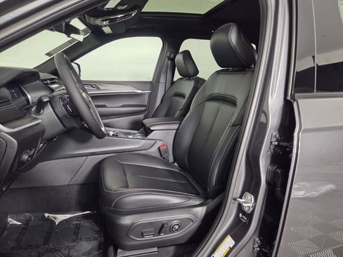 New 2026 Jeep Grand Cherokee L Limited w/ Limited Altitude Package RWD image 10
