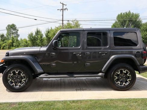 New 2025 Jeep Wrangler Sahara image 31