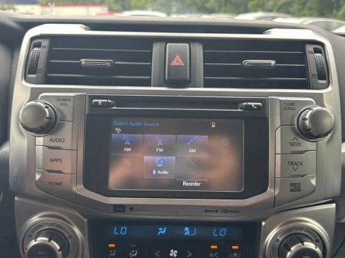 Used 2018 Toyota 4Runner Limited AWD/4WD image 15