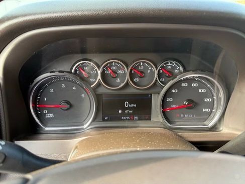 Used 2022 Chevrolet Silverado 2500 LT w/ Convenience Package image 18