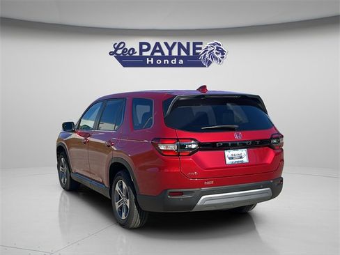 New 2025 Honda Pilot EX-L image 7
