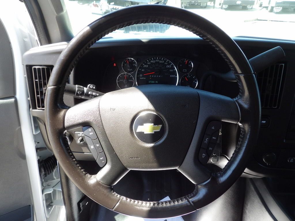 Used 2021 Chevrolet Express 3500 w/ Power Convenience Package RWD image 20